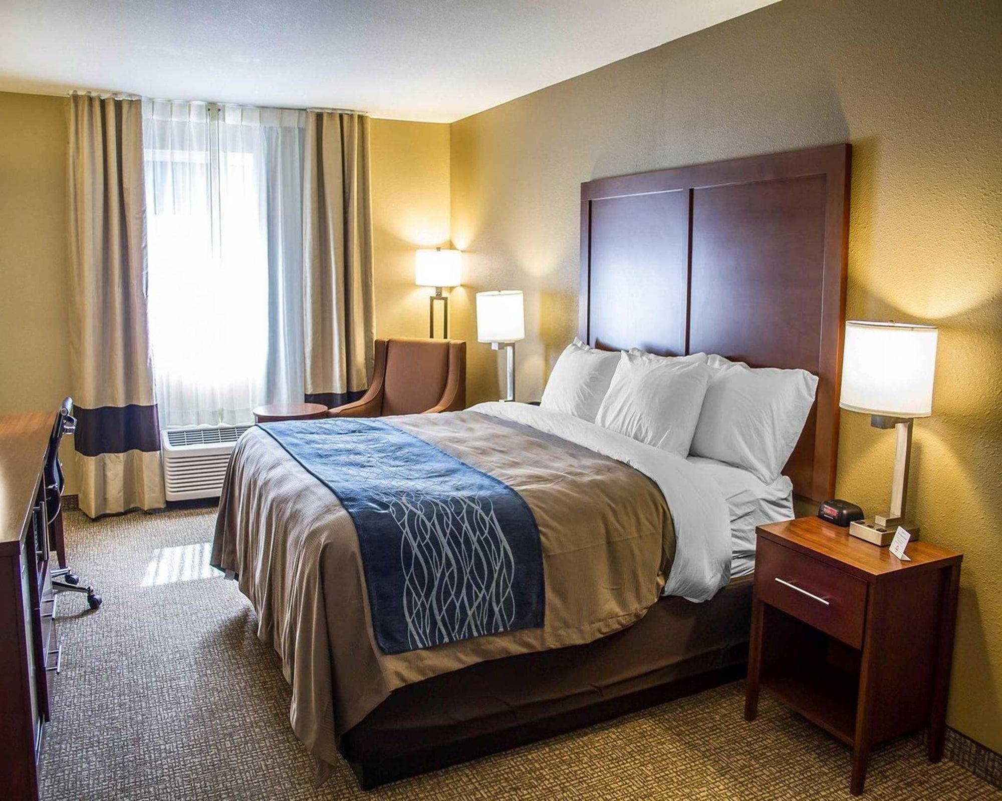 Comfort Inn Roseburg Εξωτερικό φωτογραφία