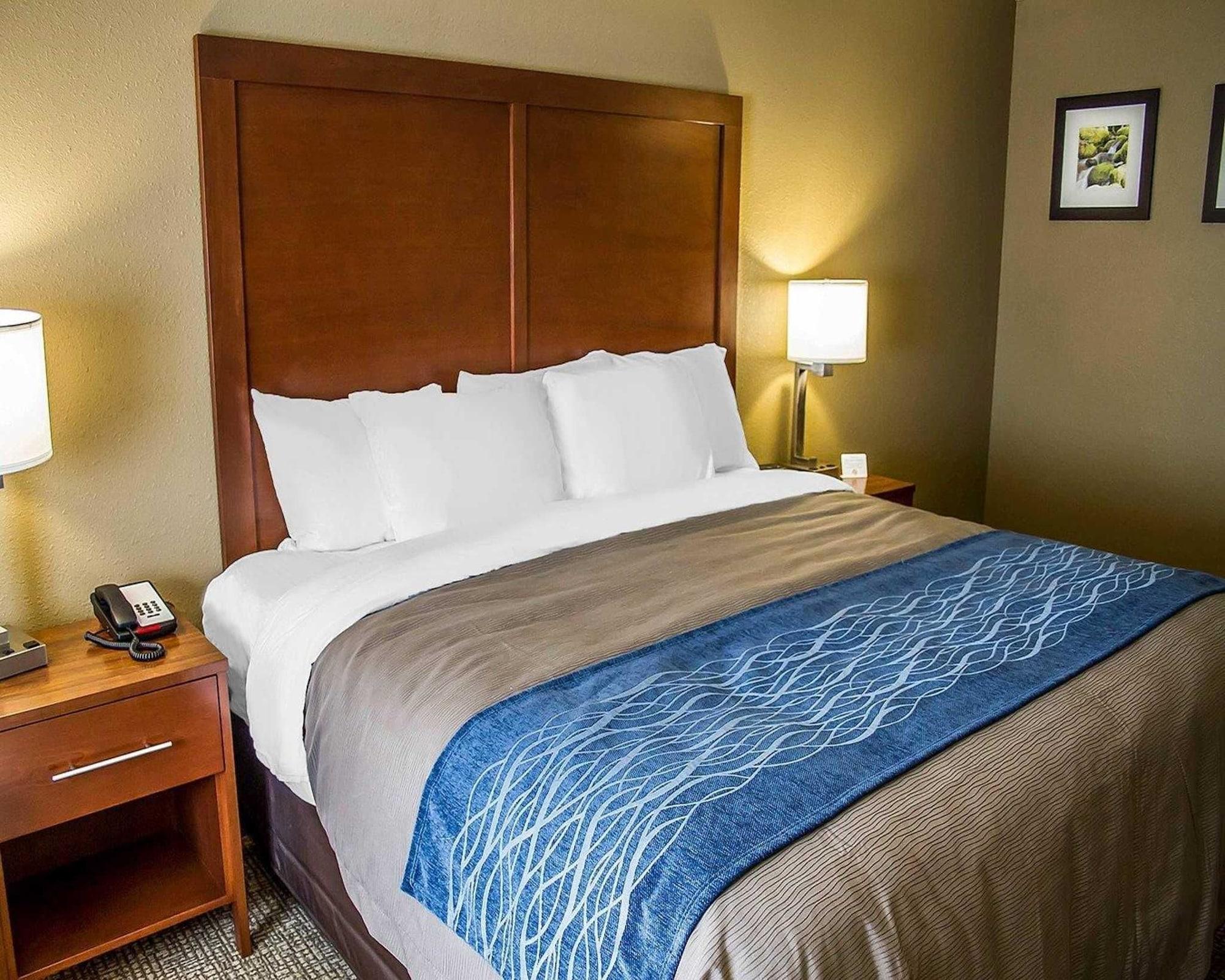 Comfort Inn Roseburg Εξωτερικό φωτογραφία
